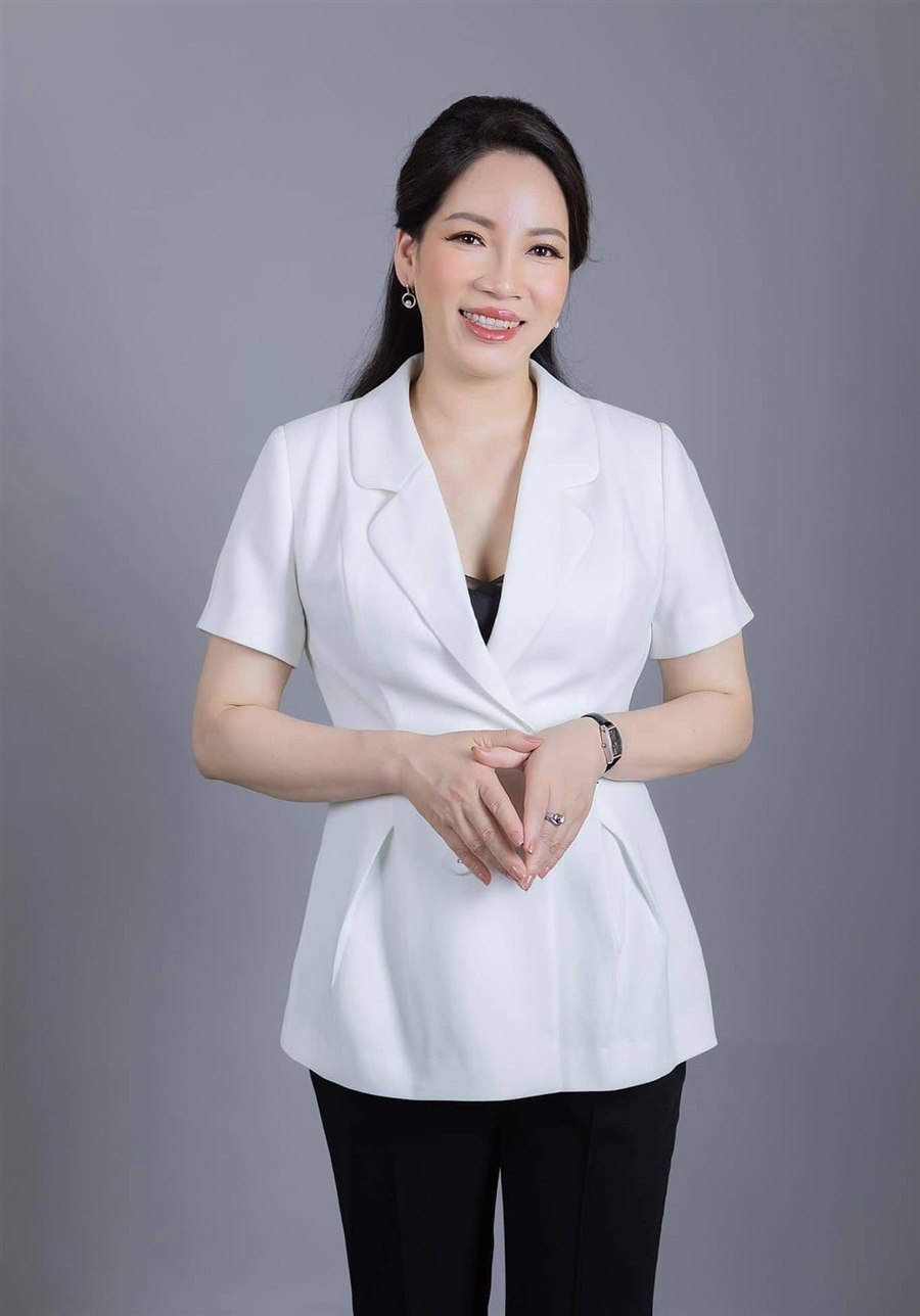 ThS. Đinh Thị Ánh Tuyết - Nhà sáng lập FUSIN